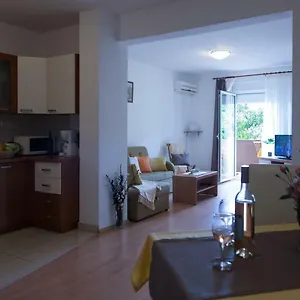 apartment-helga.in-istria.net/