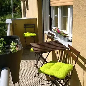 apartman-nona-rijeka.primorje-gorskikotar.com/